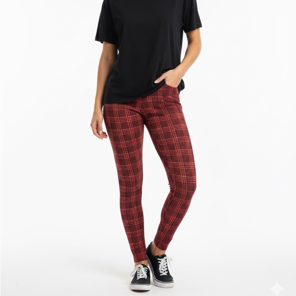 Apt. 9 Red and Black Patterned Garment